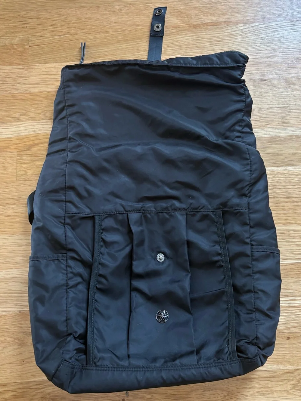 GAIAM Black Nylon Everyday Roll-Top Backpack
